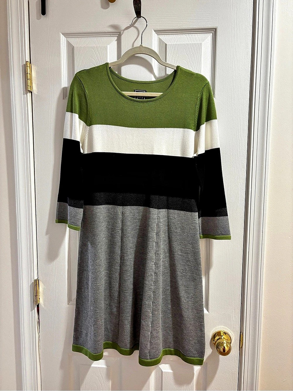 Jessica Howard Color Block Sweater Dress Size Large Like New